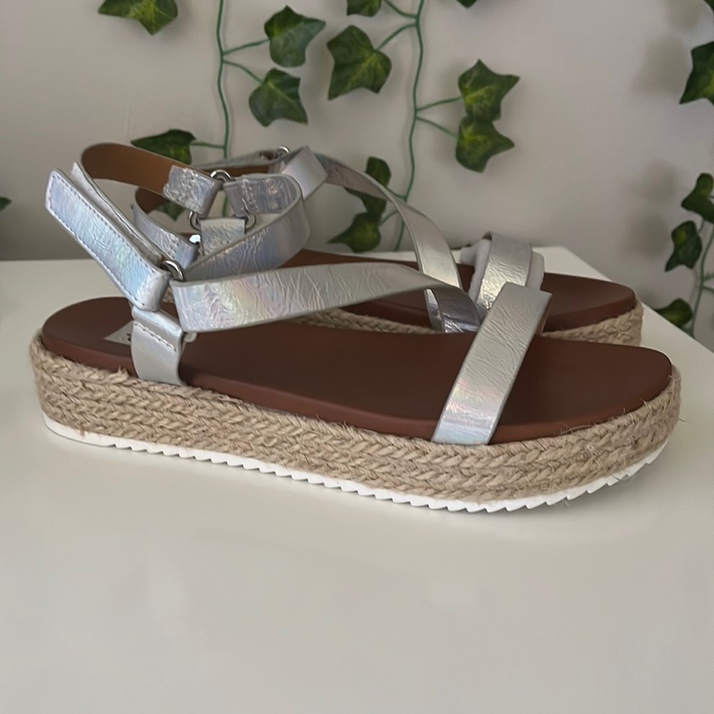 Brand New Dolce Vita Sandals Kids